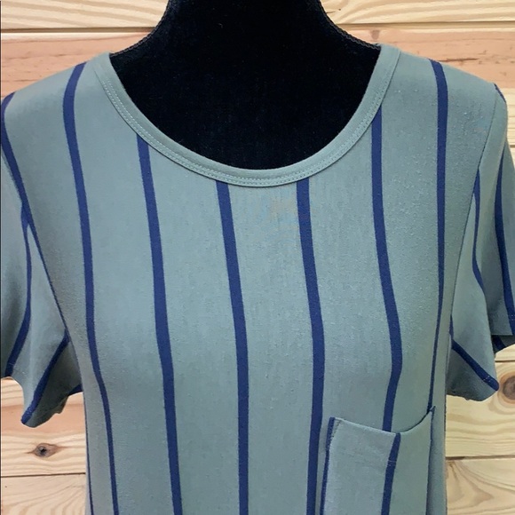 LulaRoe Carly Dress - Picture 3 of 6